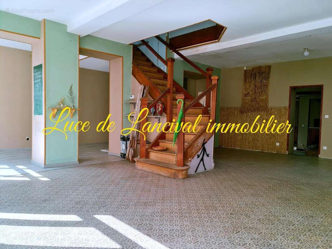 Photo 7 - Commerce à SAINT-GOBAIN