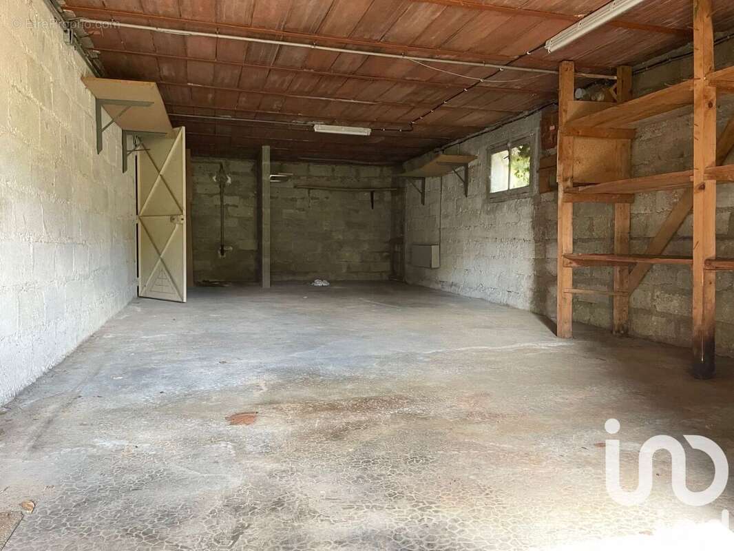 Photo 9 - Maison à FONTENAY-LES-BRIIS