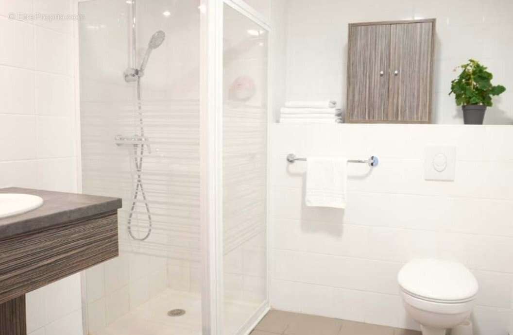 Appartement à YZEURE