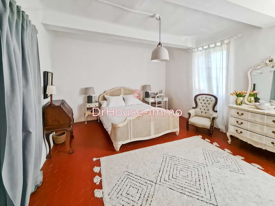 Maison à VILLENEUVE