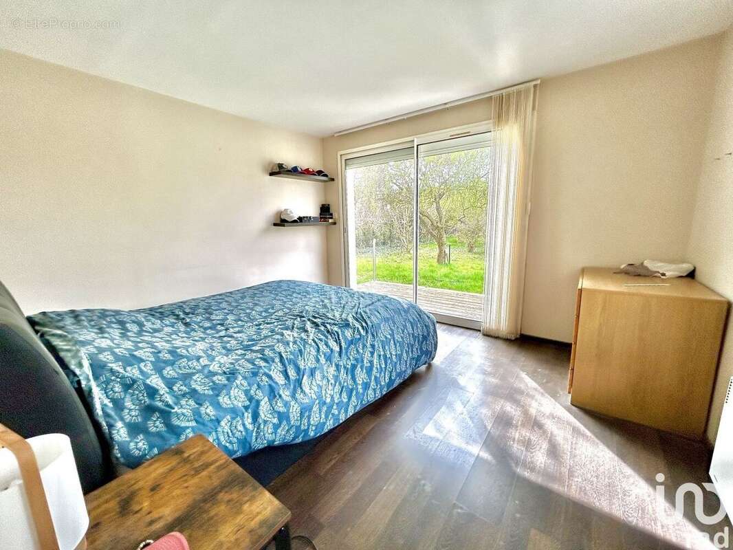 Photo 8 - Maison à THORIGNY-SUR-OREUSE