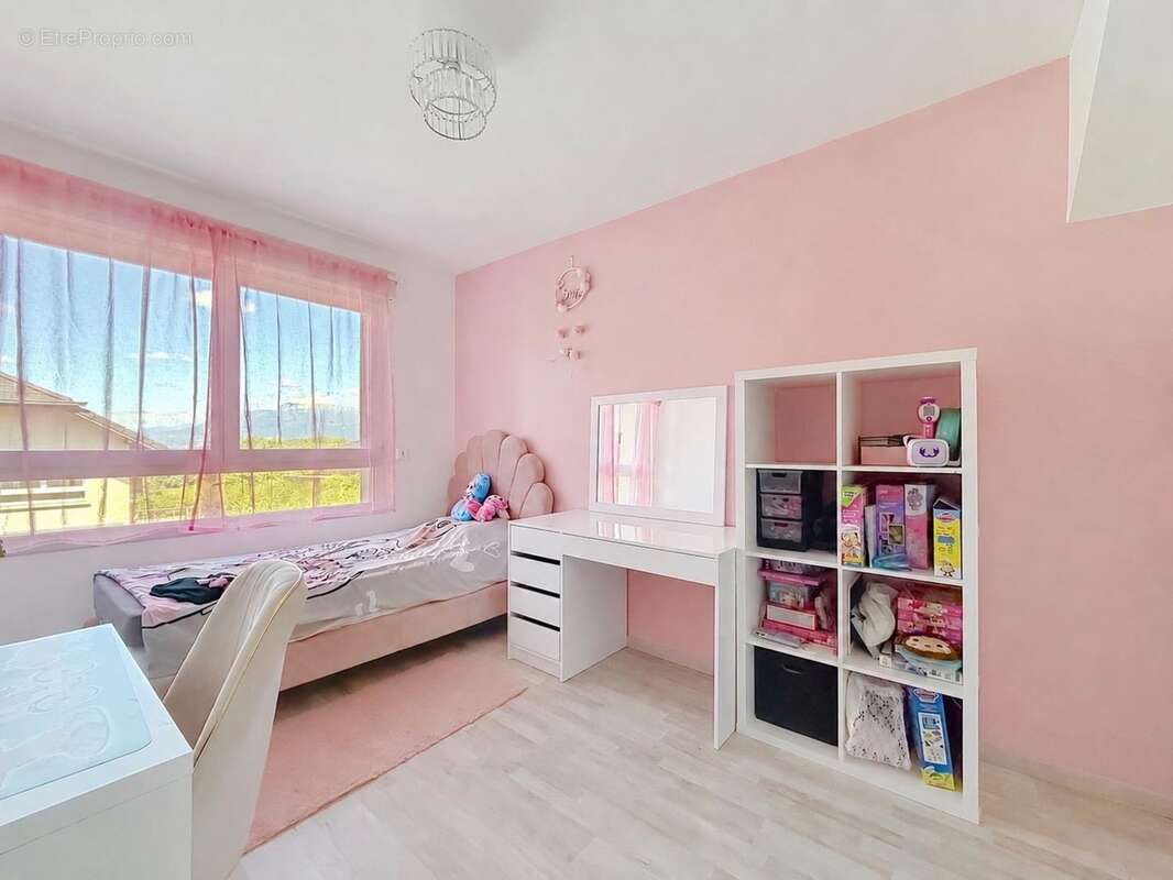 Maison à vendre 5 pièces MONTAGNY LES LANCHES (74) - photo 9