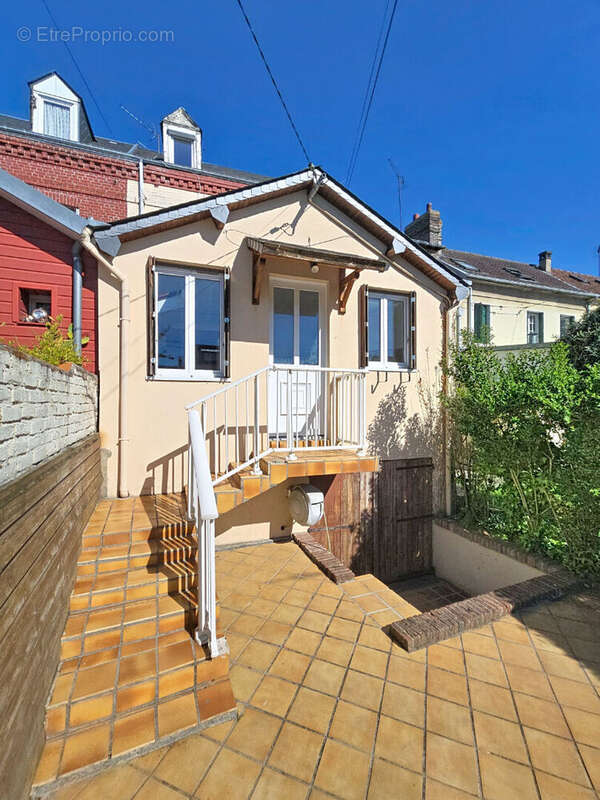 Maison à SOTTEVILLE-LES-ROUEN