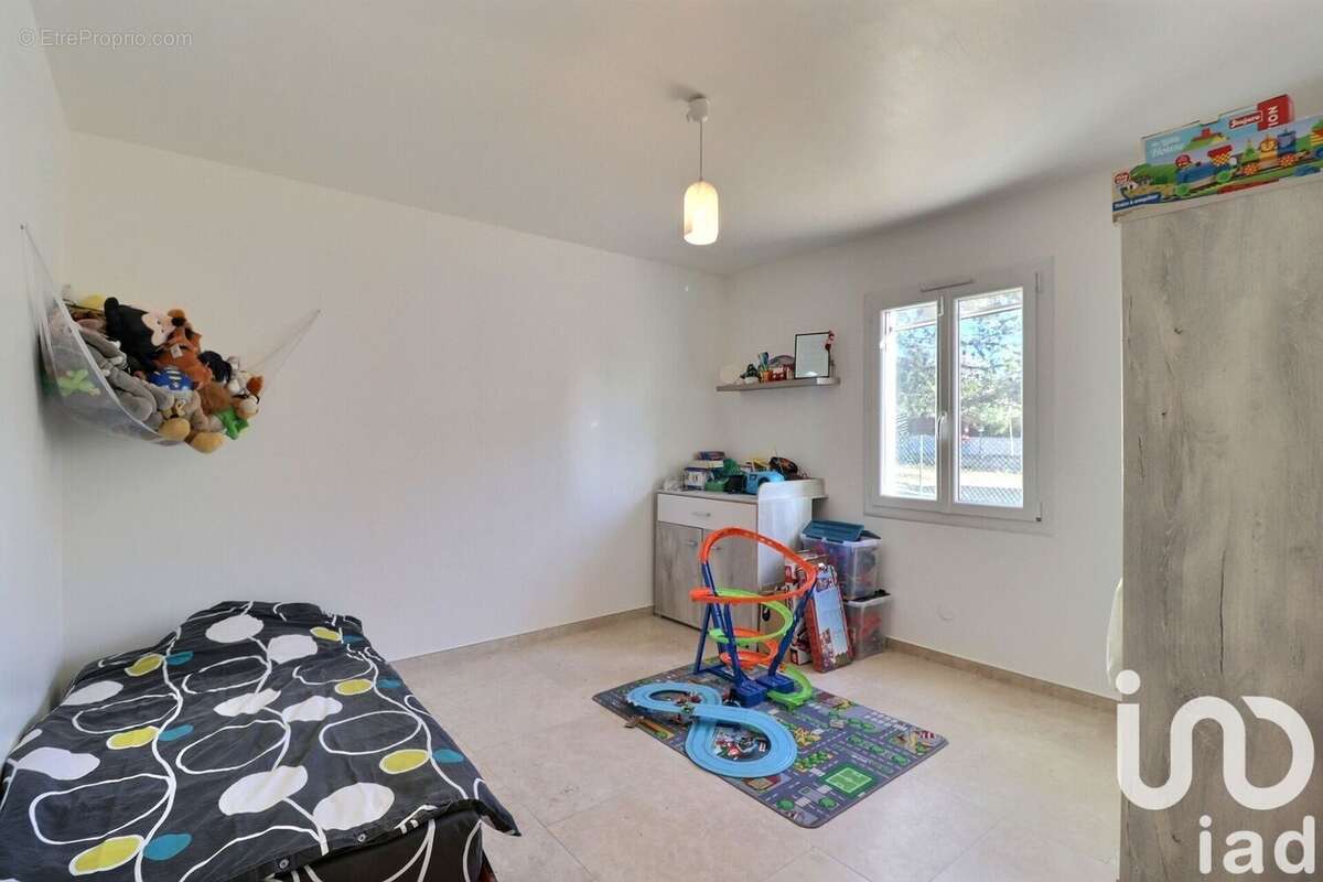 Photo 6 - Maison à SEILLONS-SOURCE-D&#039;ARGENS