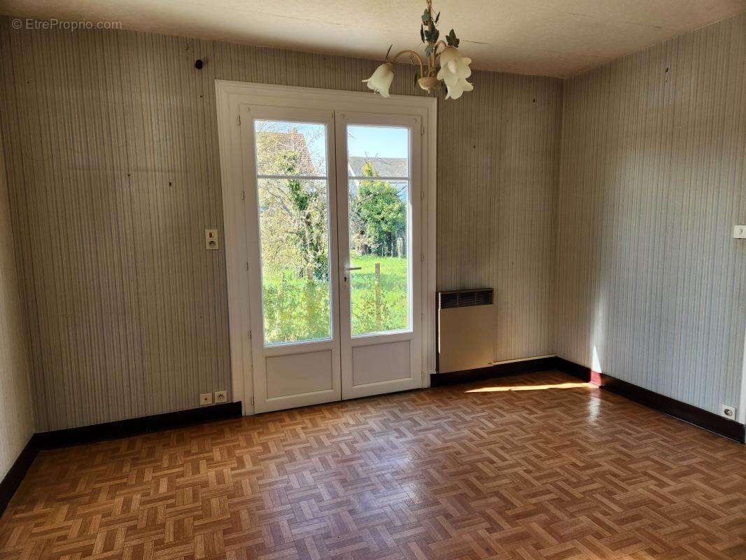 Maison à MONDOUBLEAU