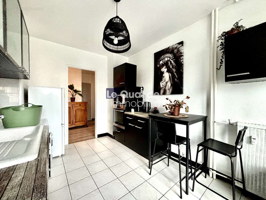 Appartement à LE PONT-DE-CLAIX