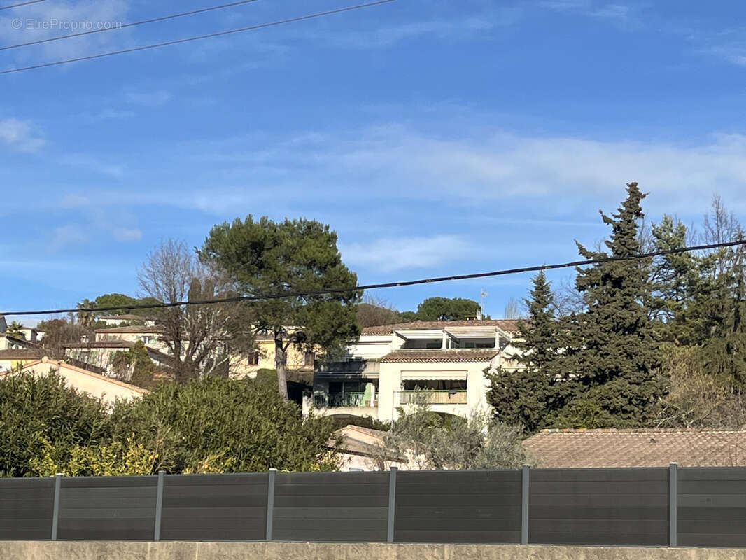 Appartement à LA COLLE-SUR-LOUP