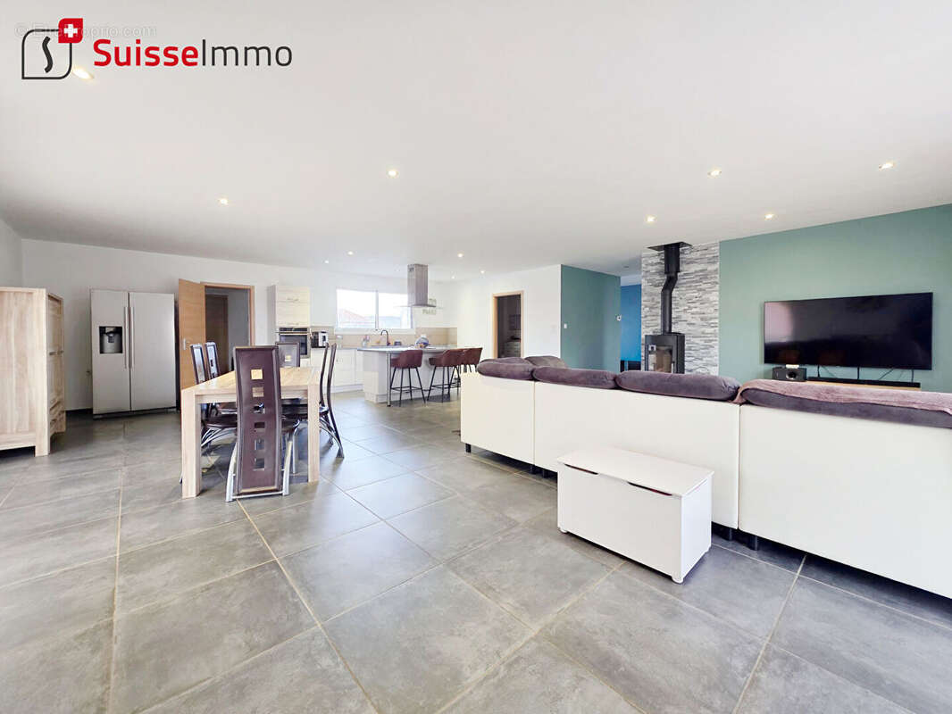 Maison d'architecte L Isle Sur Le Doubs 6 pièce(s) 164 m2 - photo 4