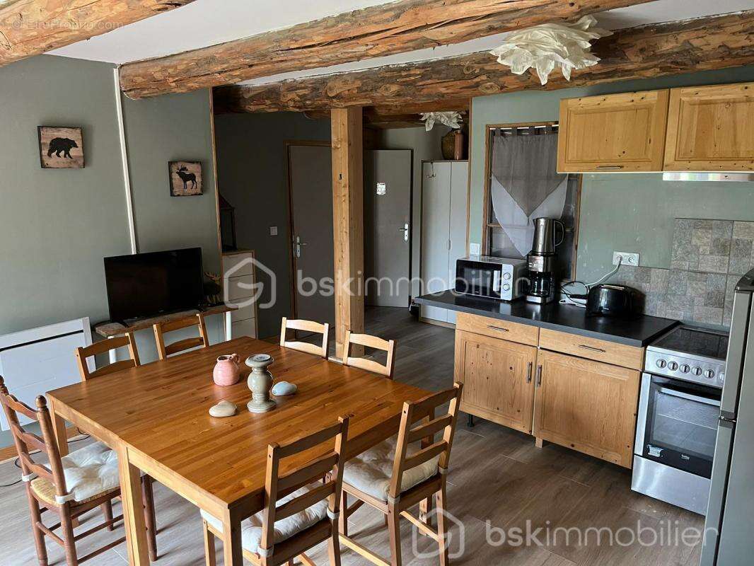 Appartement à TANINGES