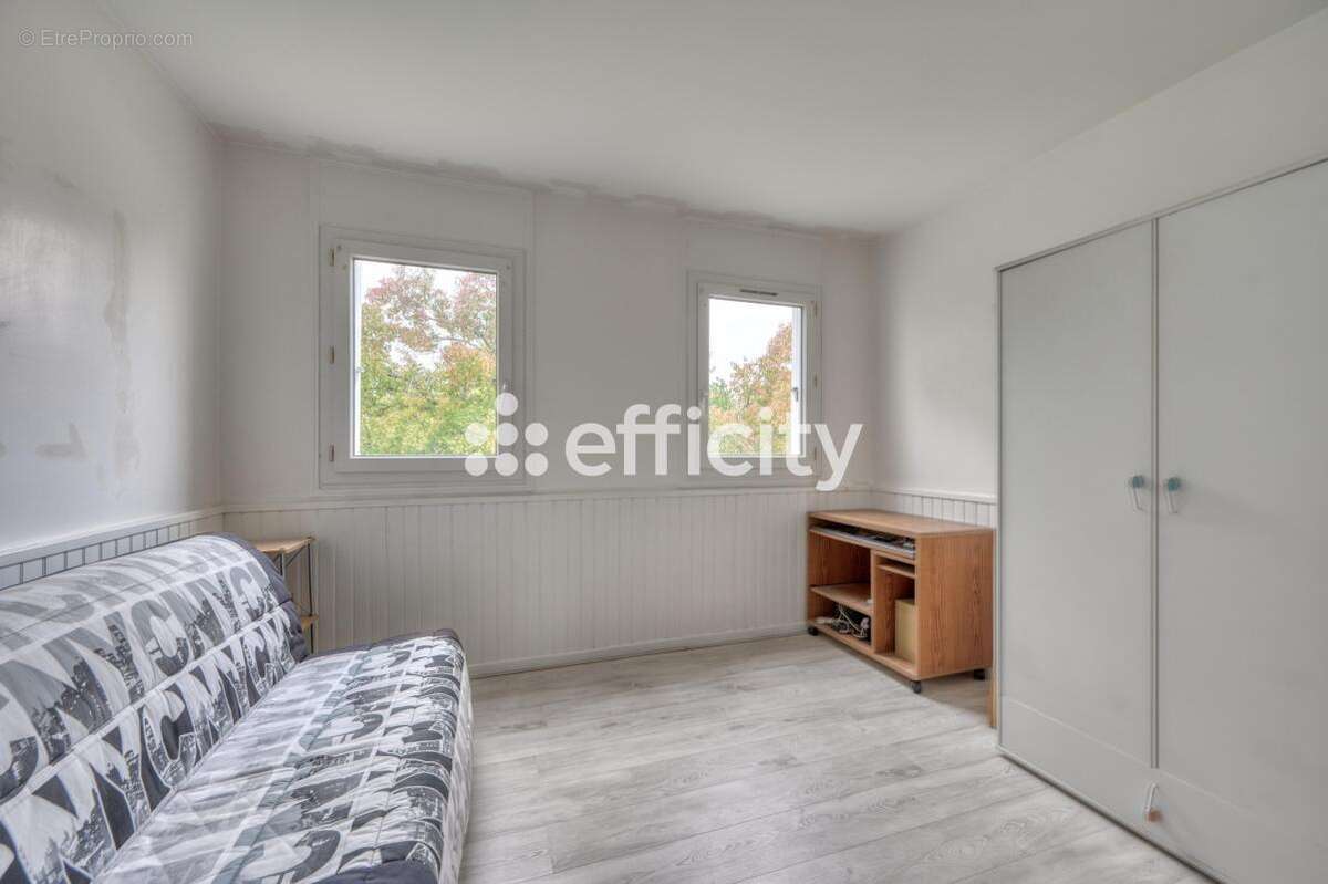 Appartement à SAINT-GRATIEN