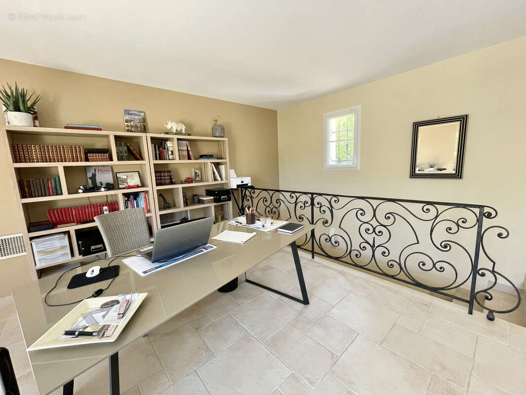 Maison à FAYENCE