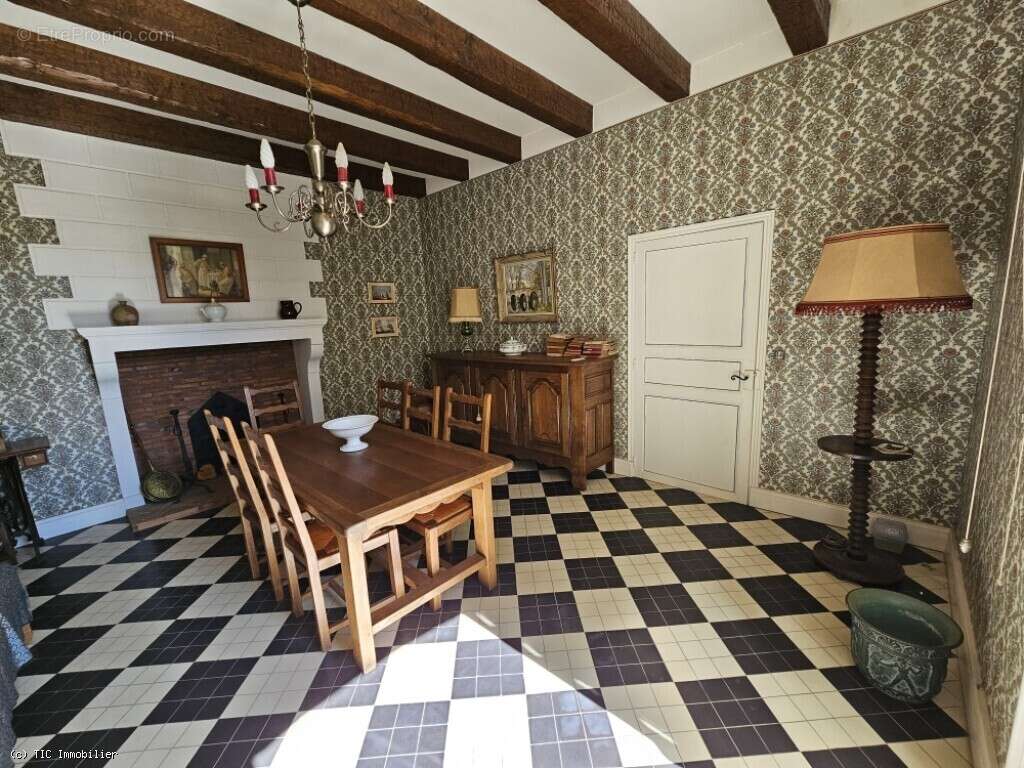 Belle Maison De Ville Avec Jardin Clos de Murs - photo 12