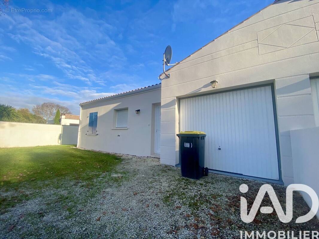 Photo 1 - Maison à BREUILLET