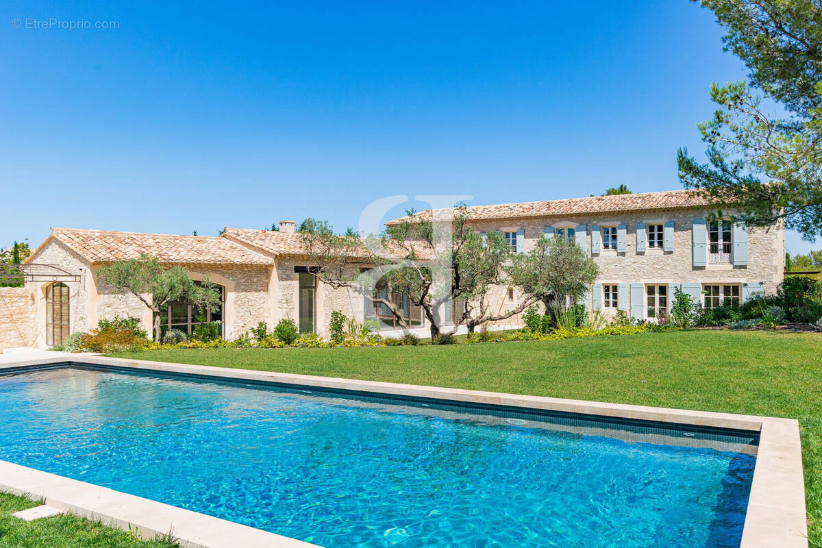 Maison à EYGALIERES