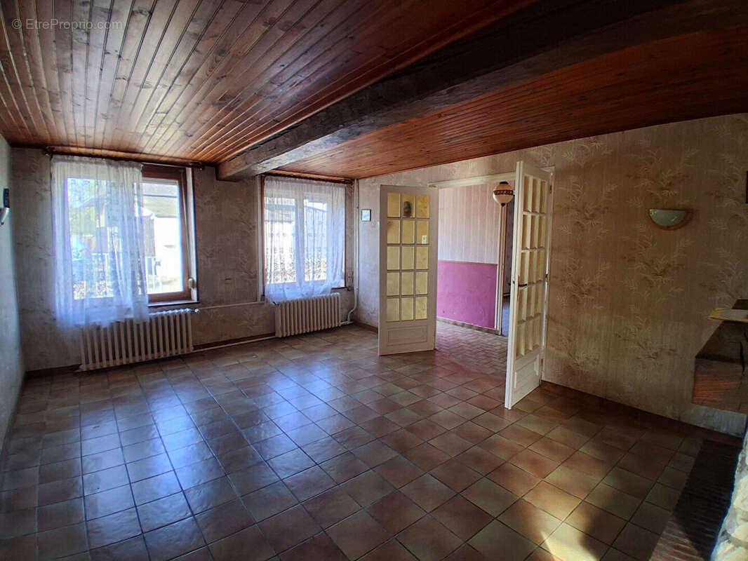 Maison Voulpaix 4 pièce(s) 116.74 m2 - photo 4