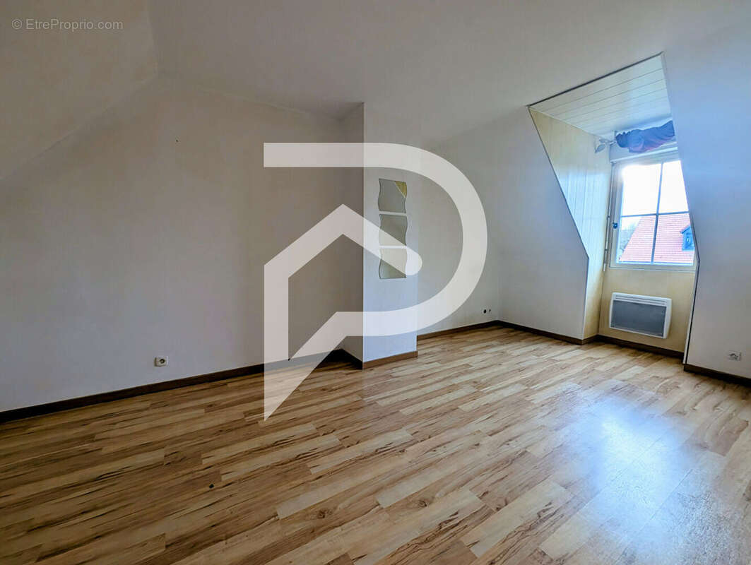 Maison à SAINT-CREPIN-IBOUVILLERS