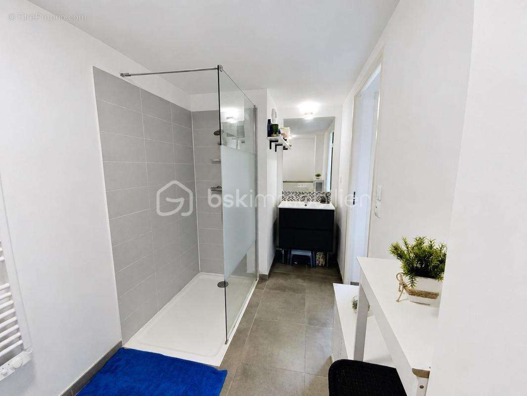 Appartement à VENDARGUES