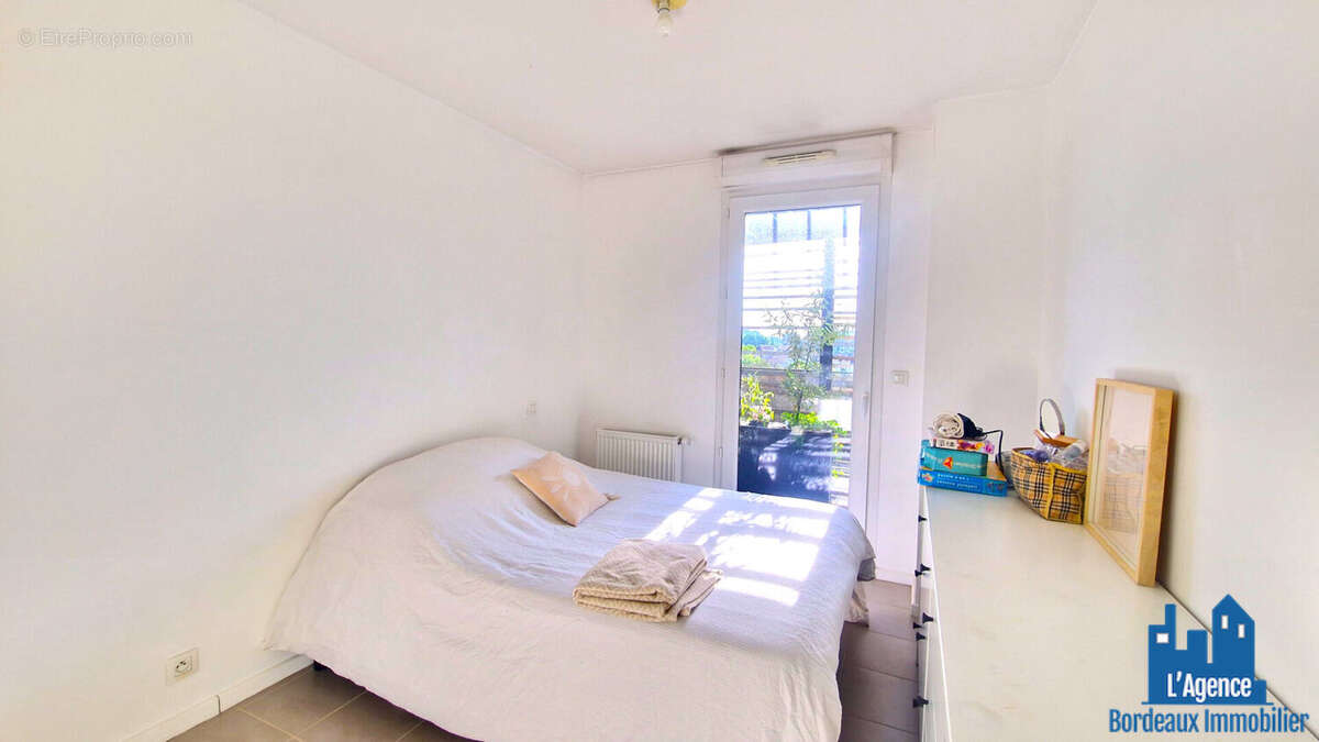 Appartement à CENON