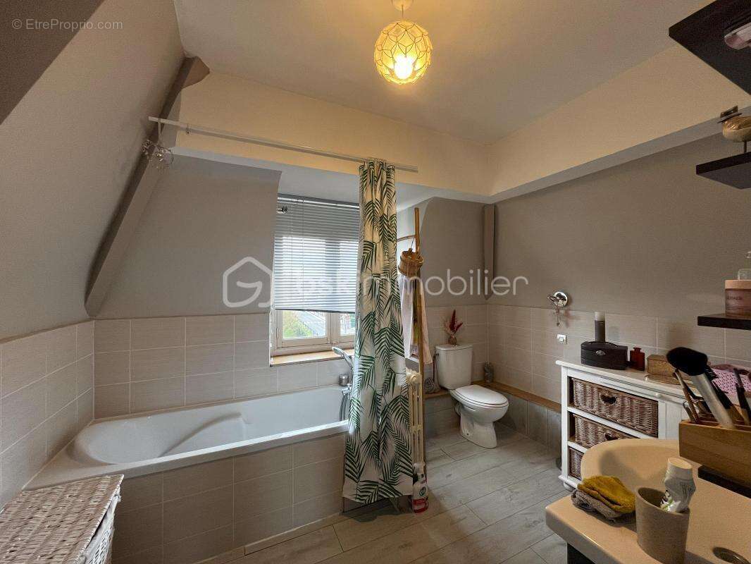 Commerce à HONFLEUR