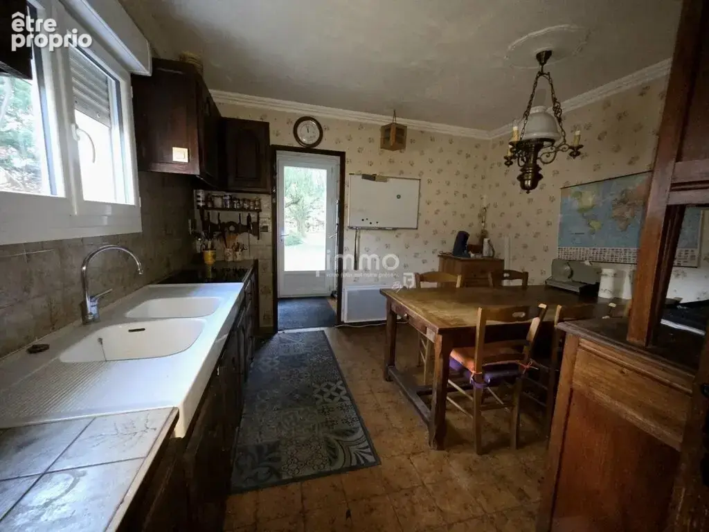  Grande maison familiale – 206 m² – Parcelle 17 457 m² - photo 8