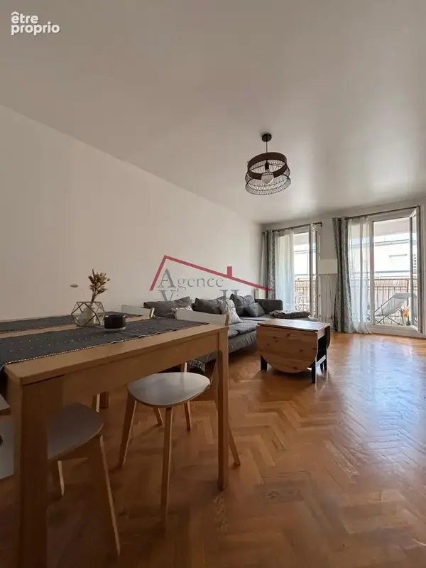 Appartement 3 pièces de 60m2 avec balcons et parking - SURESNES - photo 5