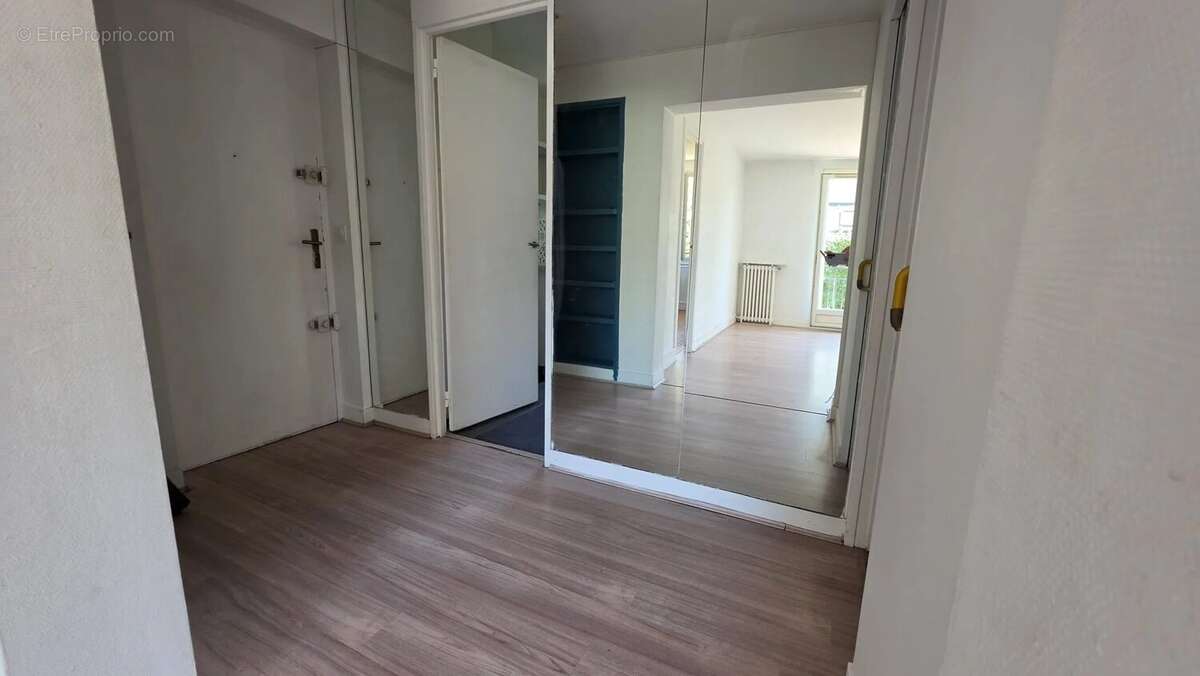 Appartement à CROISSY-SUR-SEINE