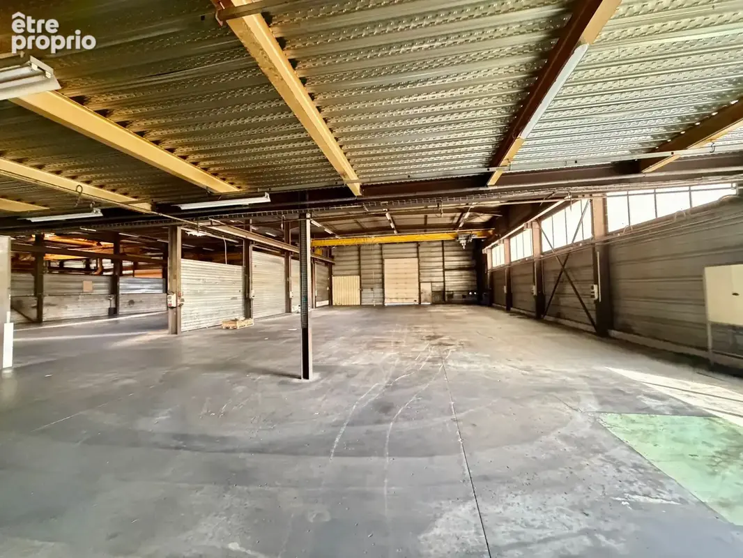 Vente ensemble immobilier industriel de 3 660 m2, sur terrain de 21 181 m2 LURE - photo 19