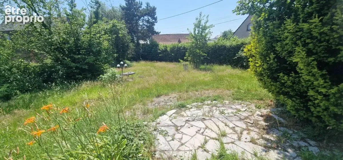 Terrain de 855 m2 avec maison de 45 m² et garage - photo 8