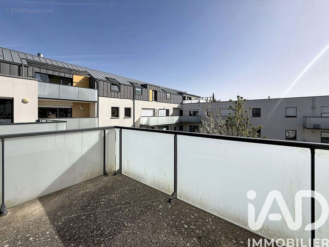 Appartement 42 m² à Mont-Saint-Aignan  - photo 5
