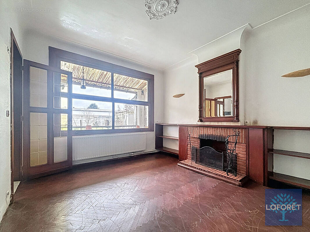 Appartement à RAISMES
