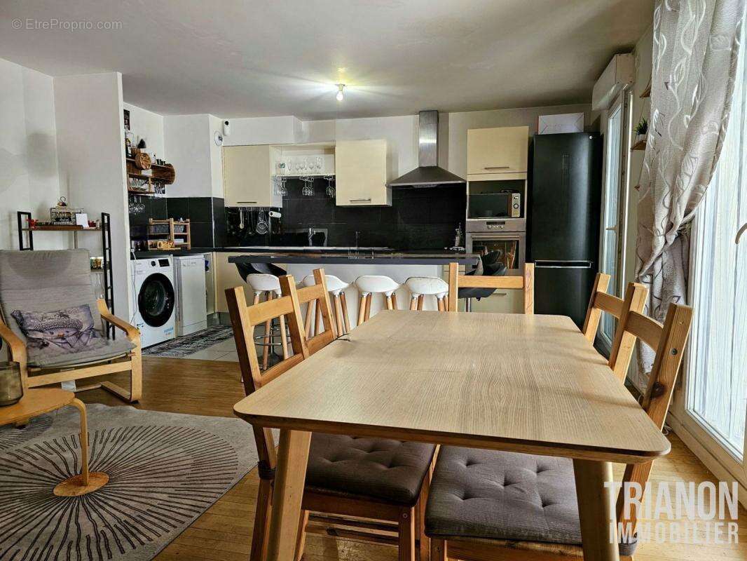 Appartement à SURESNES