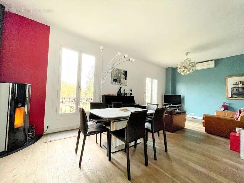 Maison à BURES-SUR-YVETTE