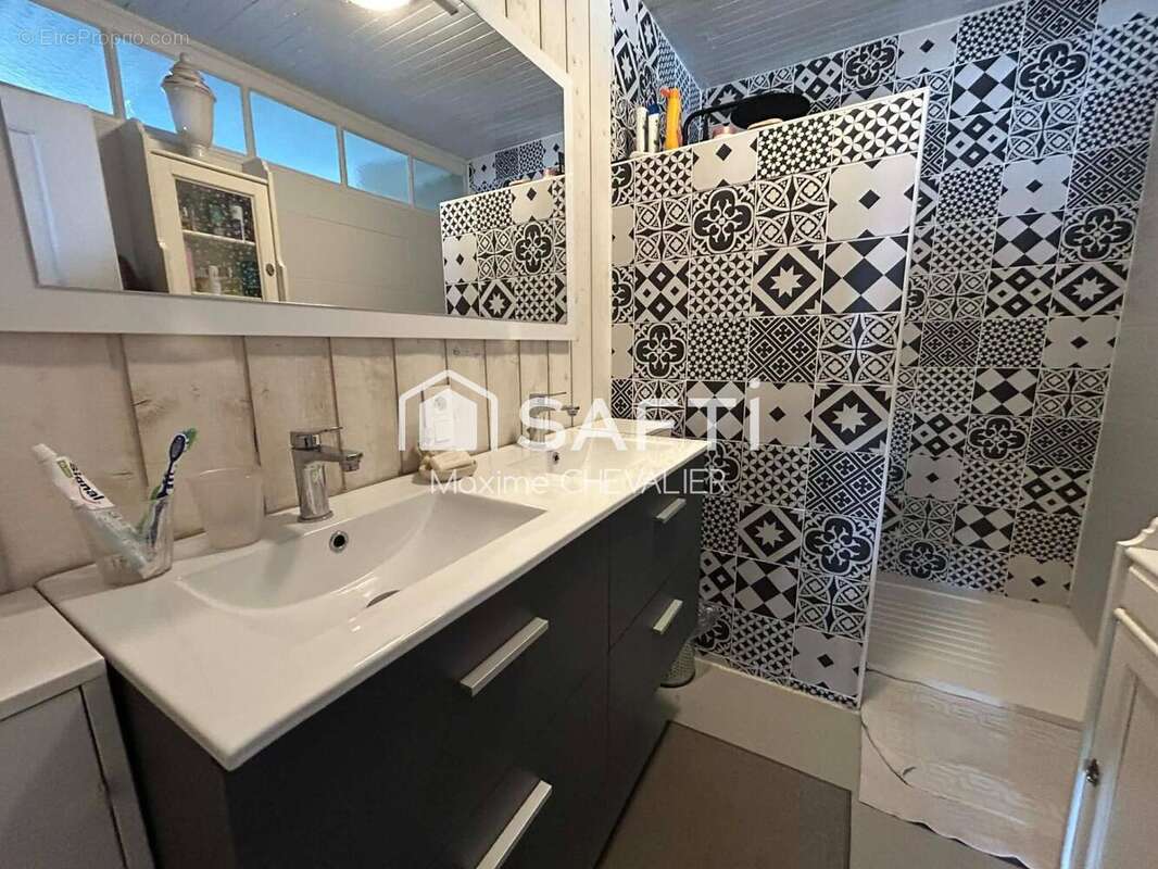 Maison 312 m² à Nohant-Vic  - photo 5