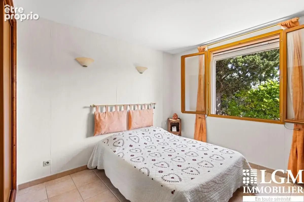 Villa familiale 180m² avec studio indépendant - photo 9