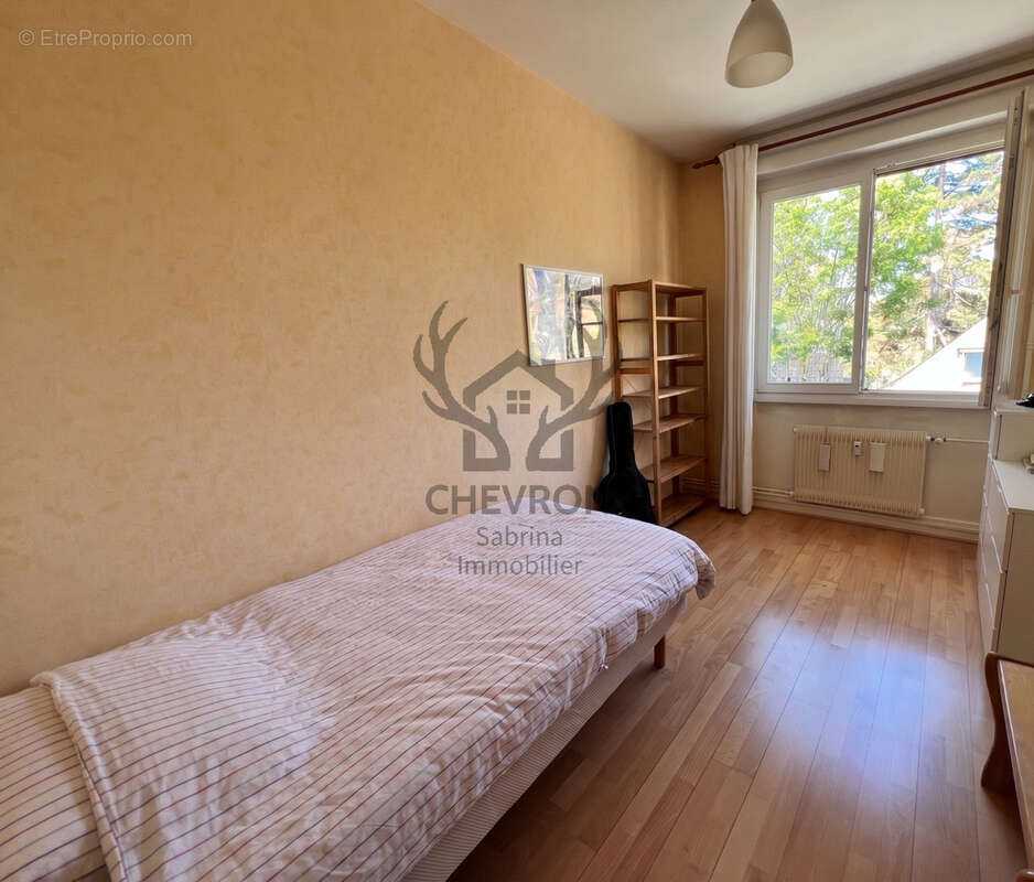Appartement à CHARLEVILLE-MEZIERES