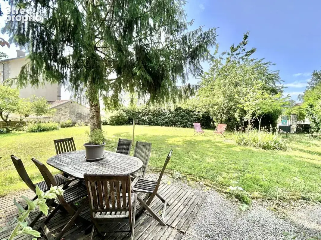 maison type longère en 2 parties avec gite ou autre activité - photo 10