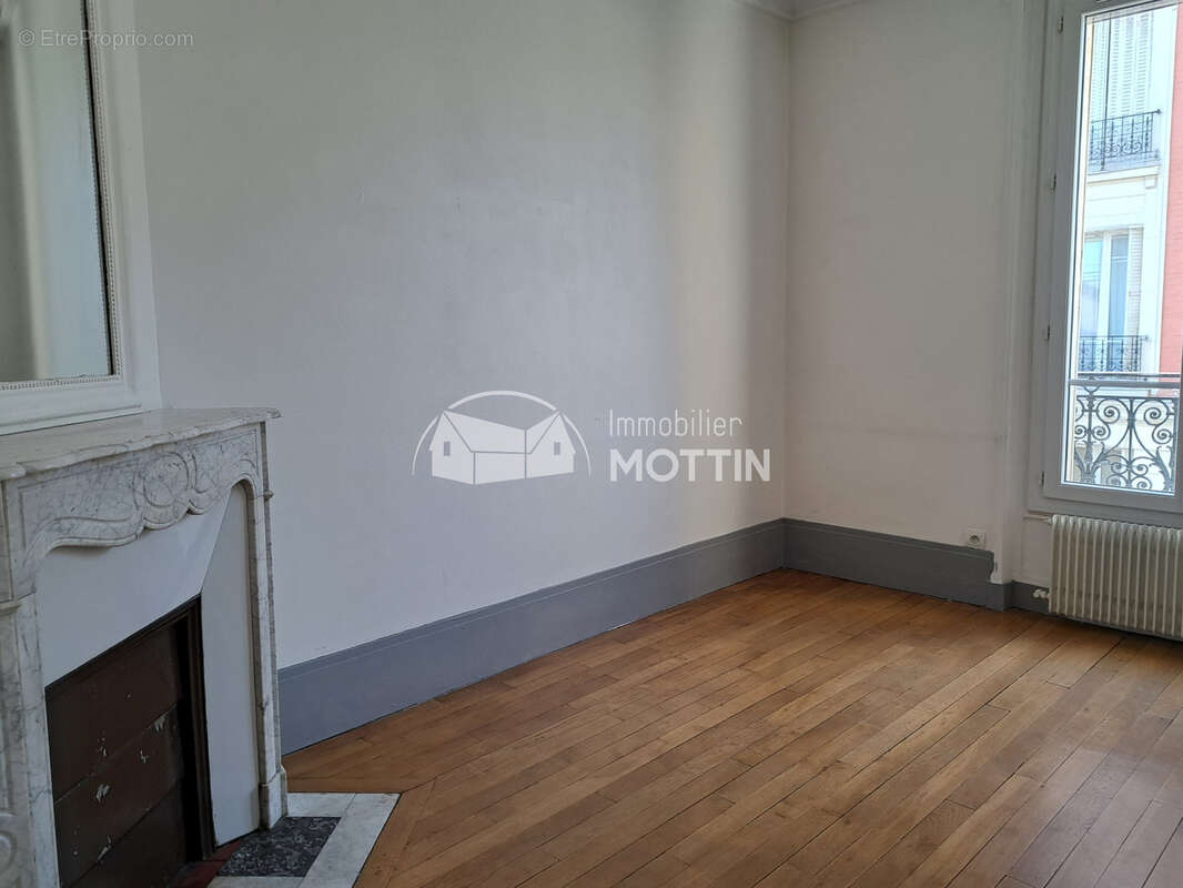 Appartement à VITRY-SUR-SEINE