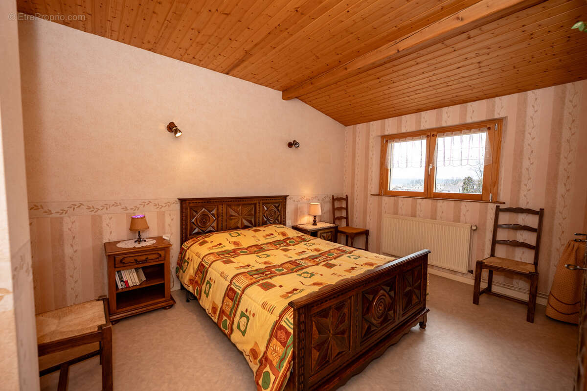 Maison à VUILLECIN
