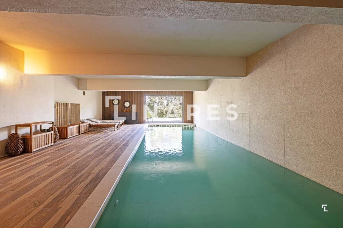 Domaine bellevue - mas de 459 m² - 13610 le puy sainte reparade - photo 22