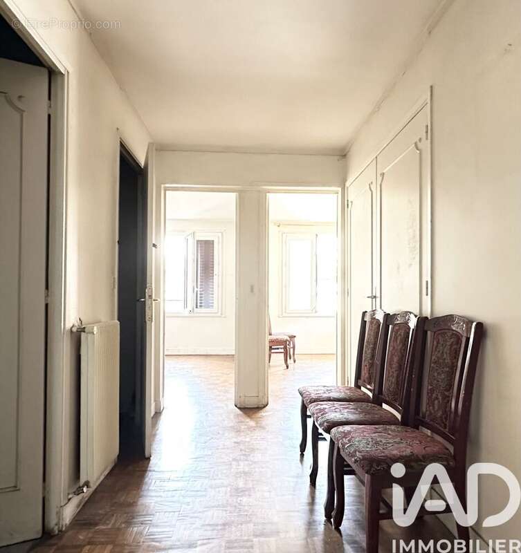 Photo 3 - Appartement à AUBERVILLIERS