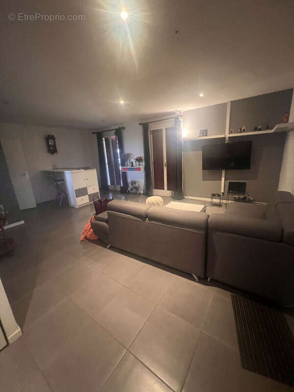 Maison 82 m² à Ainhice-Mongelos  - photo 4