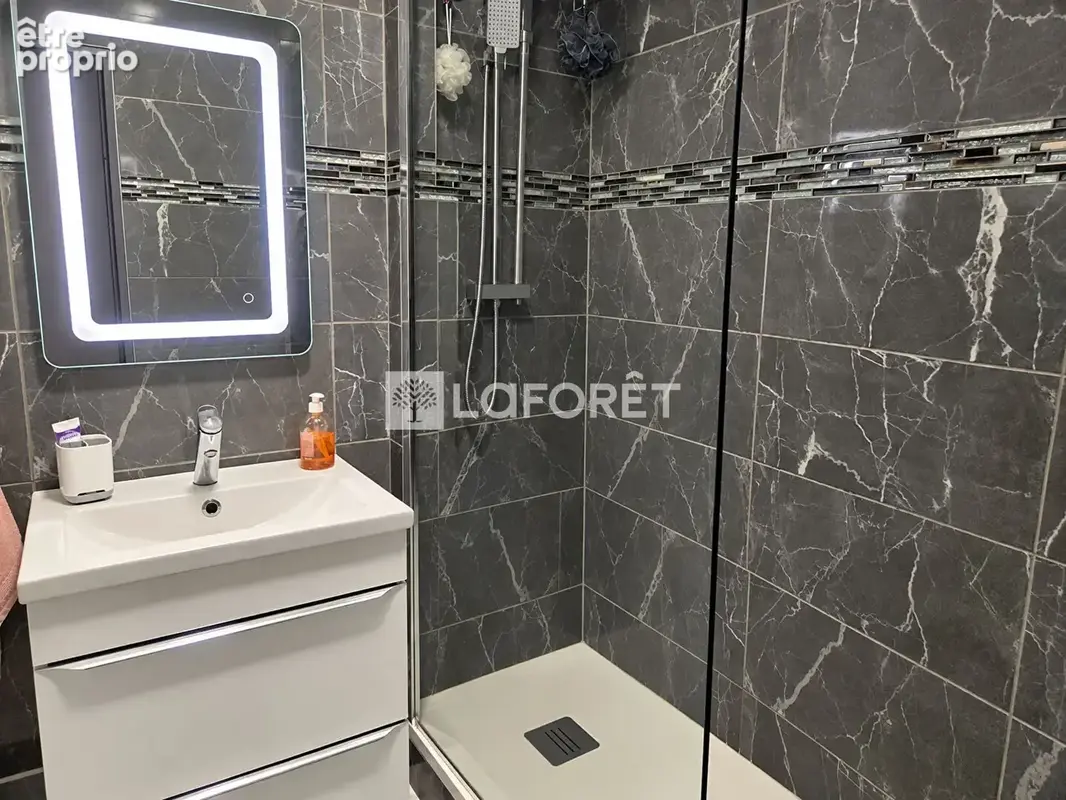 Appartement L'Arbresle 3 pièce(s) 70 m² - Centre Ville - Proche Gare - photo 10