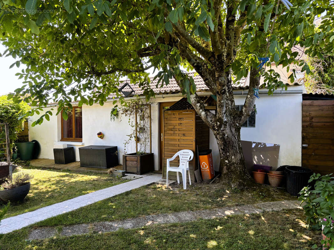 Maison à PIFFONDS