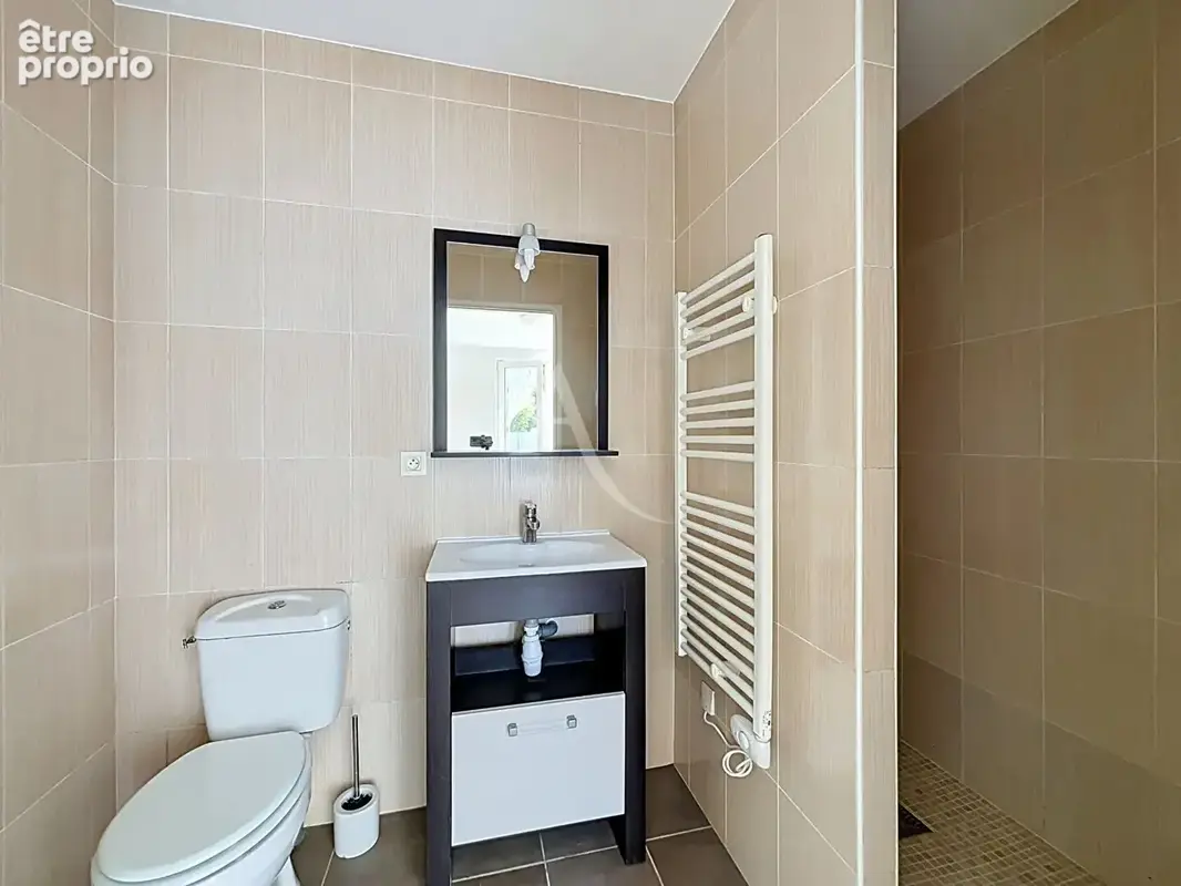 Ensemble immobilier locatif  à AYTRE avec 3 appartements - photo 12