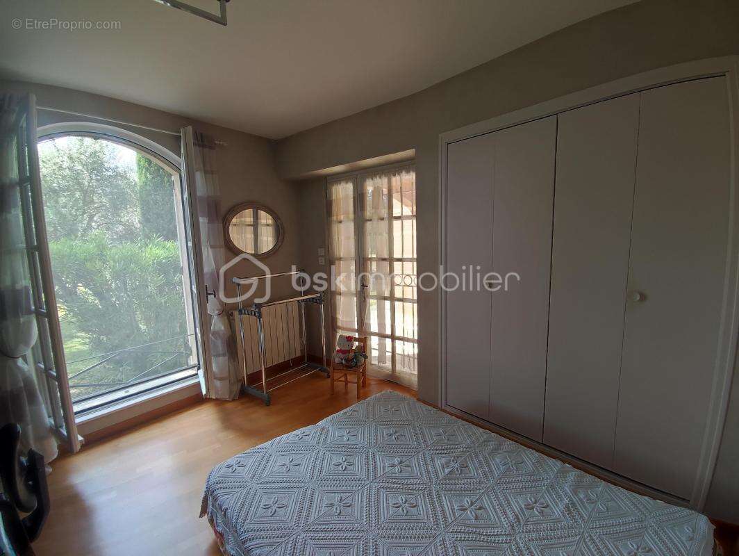 Maison à PIERRELATTE