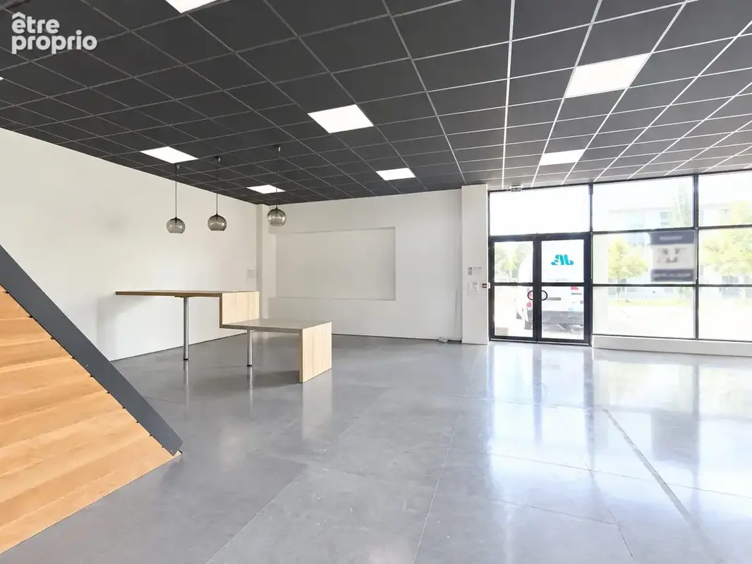 Commerce à JOUE-LES-TOURS