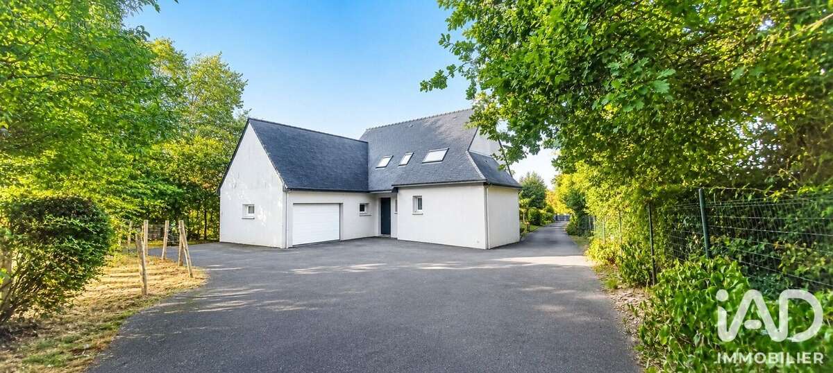 Photo 2 - Maison à PLUVIGNER