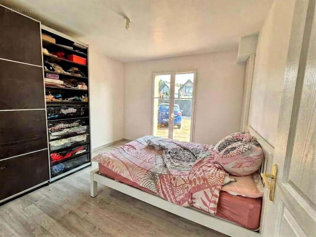 Maison 115 m² à Soindres  - photo 4