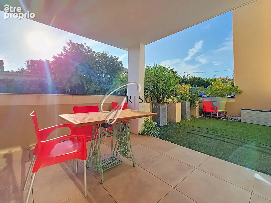 Photo Appartement à Six-Fours-Les-Plages au prix de 350 000€