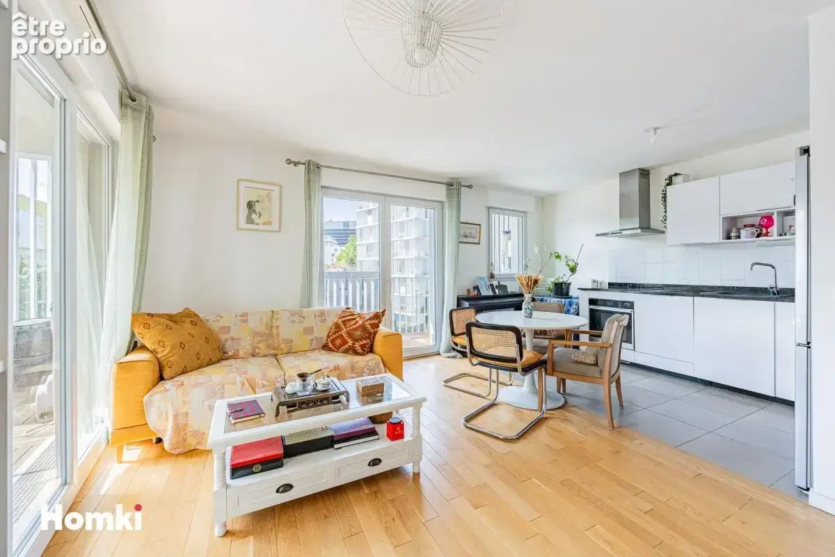 Appartement à NANTERRE